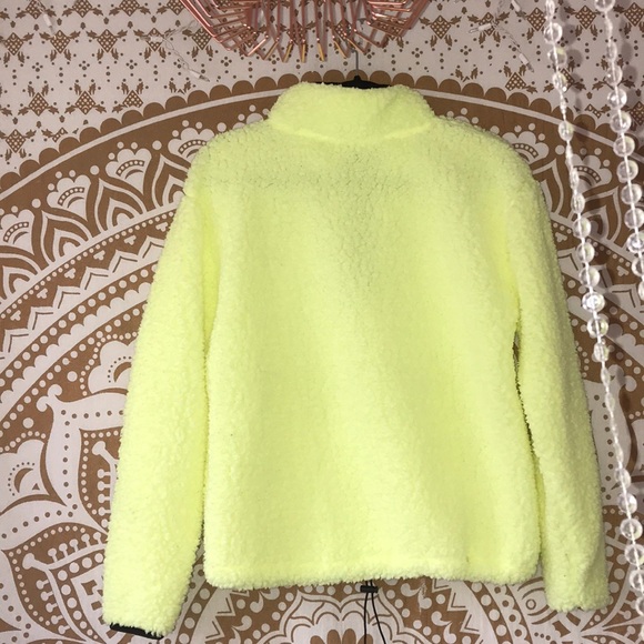 Quarter zip - Picture 2 of 2